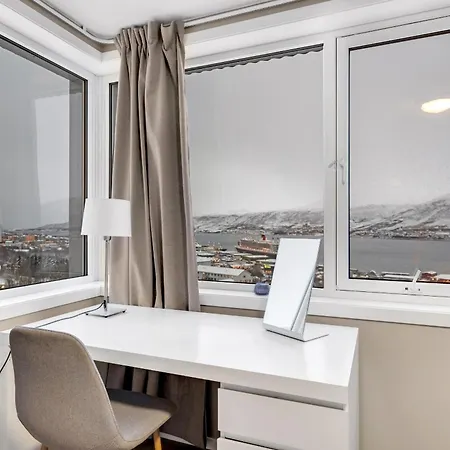 Arctic View Apartment-northern Lights & View *